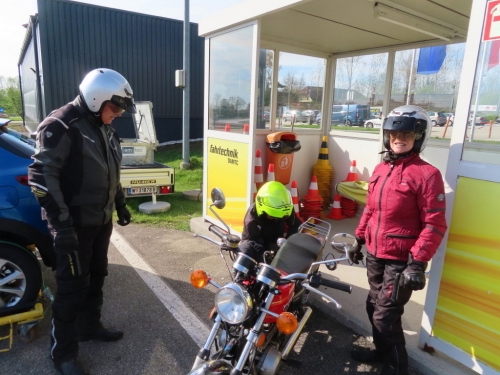 2023_04_21-OMC-Warm-Up#03